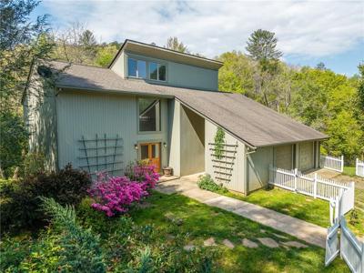 215 Murphy Lane