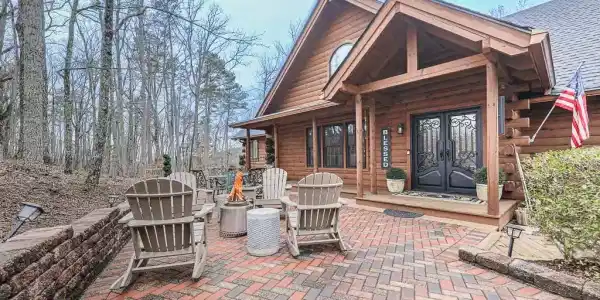 1670 Outback Road