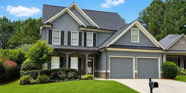 3060 Woodbridge Lane