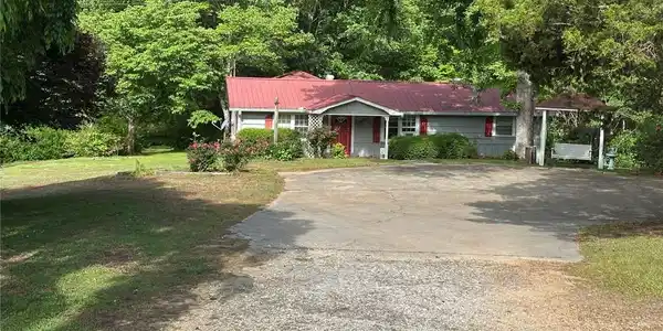 5920 Gilstrap Drive