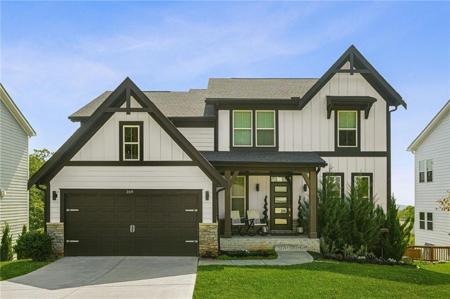169 Greenbrier Way