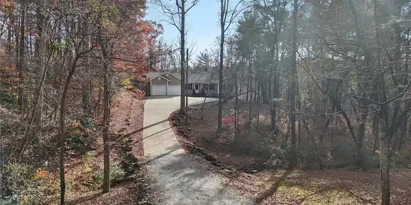 4542 Clear Creek Road
