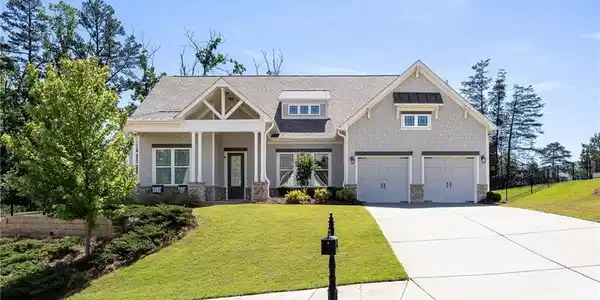 106 Summit View Court