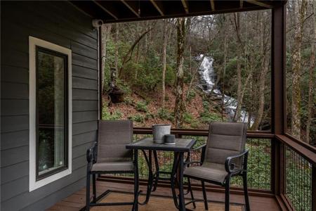 185 Huckleberry Cove Road