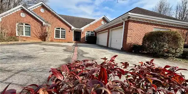 5729 Masters Court