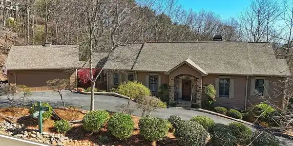 628 Cherokee Trail
