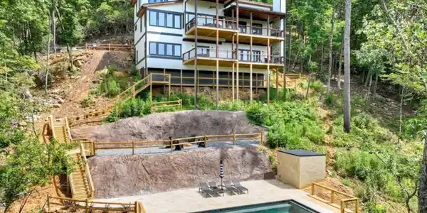 123 Quail Hollow