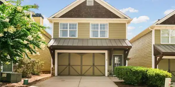 197 Lakeside Drive