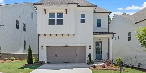 627 Skytop Drive