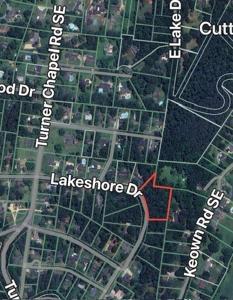E Lakeshore Drive