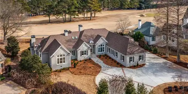 1304 Marietta Country Club Drive NW