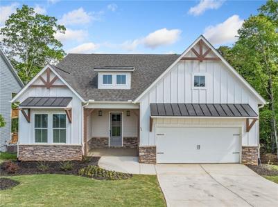 72 Pinnacle Way
