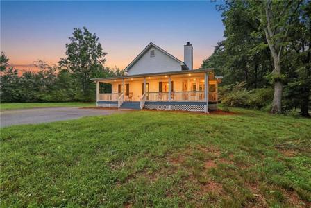 9178 Skitts Mountain Drive
