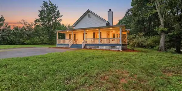 9178 Skitts Mountain Drive