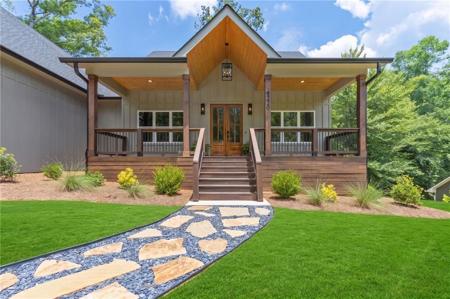 6220 Eagle Court