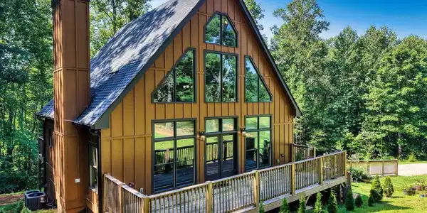206 Gladson Lane, Blairsville GA 30512