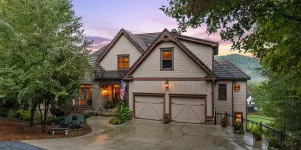 96 Fair View Drive, Clayton GA 30525