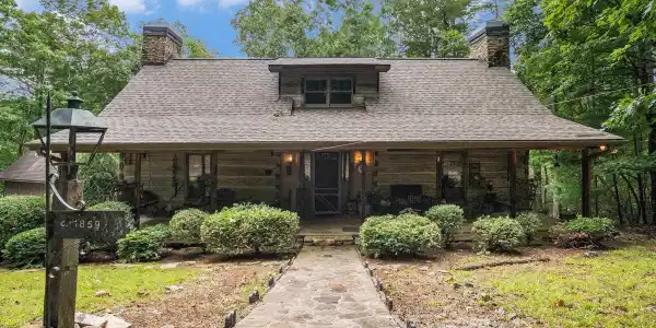 297 Fox Den Circle, Jasper GA 30143
