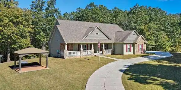 1560 Garland Mountain Trail, Waleska GA 30183