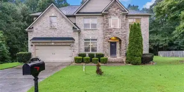 1869 Millstone Manor, Conyers GA 30013
