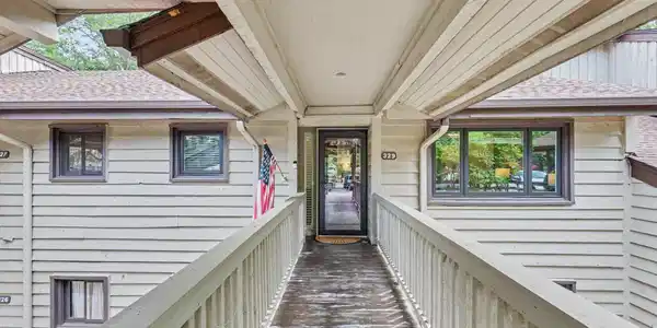 251 Shakespeare Drive # 329, Clayton GA 30525