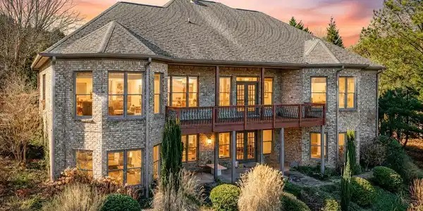 100 Foxpaw Leaf Court, Ellijay GA 30536