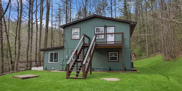 1780 Conasauga Road, Ellijay GA 30540