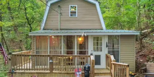 87 Garden Lane, Cleveland GA 30528