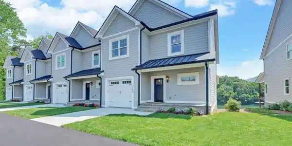 776 N Main Street # H, Hiawassee GA 30546