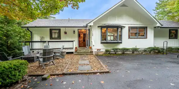 1154 Saddleback Circle, Sky Valley GA 30537