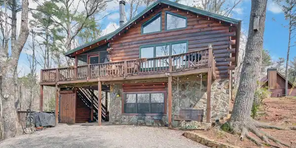 566 Mountain View Circle # 5, Blue Ridge GA 30513