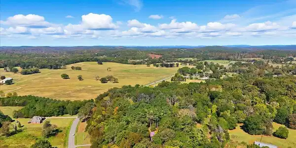 Cave Spring Road, Cedartown GA 30125