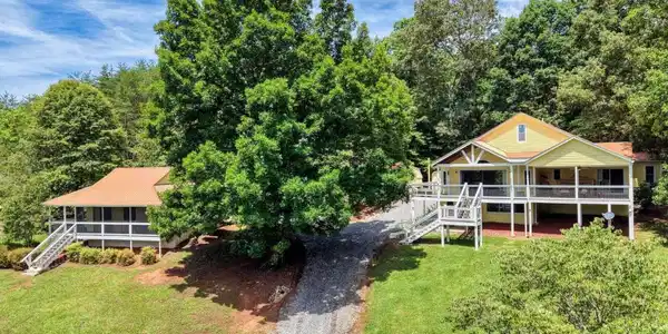 602+557 Hidden Pines Court # 10, Hiawassee GA 30546