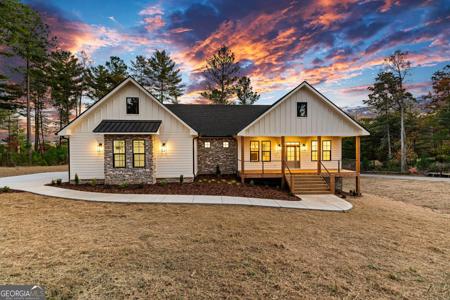 405 Highpoint Trail