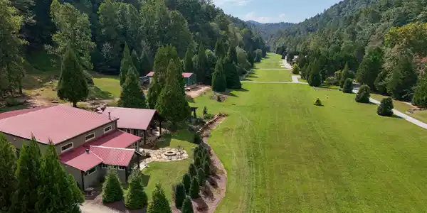 141 Flying Ranch Drive, Clayton GA 30525