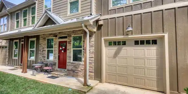 156 Smith Street, Clayton GA 30525