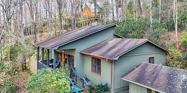 81 Lost Valley Drive, Sky Valley GA 30537