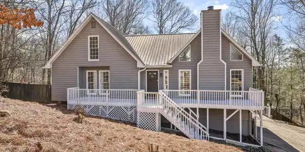 504 Tara Court, Woodstock GA 30188