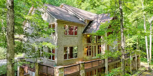 876 WHITETAIL Trail, Clayton GA 30525