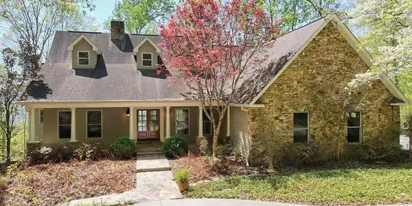 133 Lake View Lane