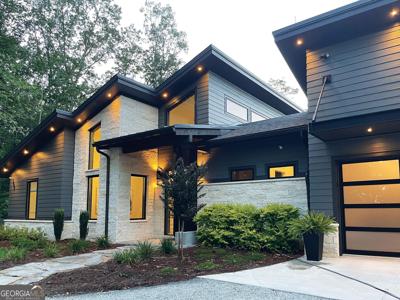 377 Charmont Drive, Tiger GA 30576