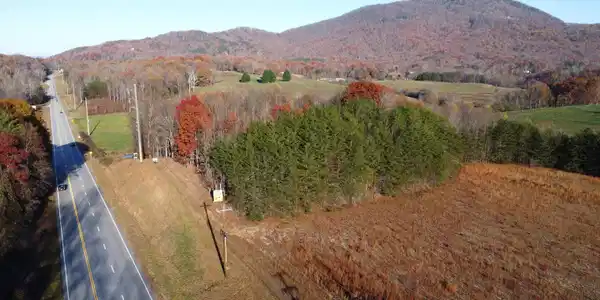Helen Hwy, Cleveland GA 30528