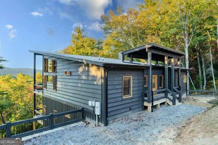 25 Quail Hollow, Epworth GA 30541
