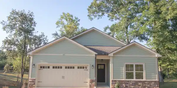 365 Hunts Ridge Drive, Cleveland GA 30528