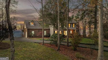 141 Brow Lake Road, Lookout Mountain GA 30750