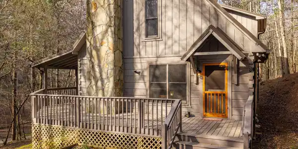 19 Blackberry Falls Lane, Ellijay GA 30536