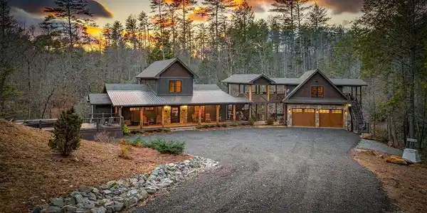 164 Water Dance Trail, Blue Ridge GA 30513