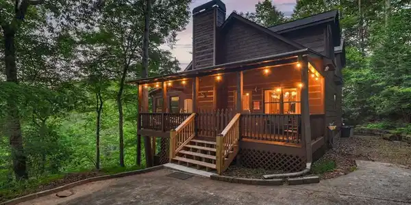 550 Hillsdale Drive, Ellijay GA 30540
