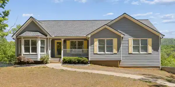 135 Chimney Way, Fairmount GA 30139