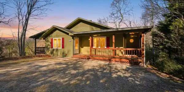 354 Mystic View Lane, Clayton GA 30525